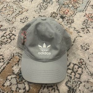 ADIDAS BASEBALL HAT